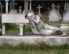 墓碑也需要特色？？？盘货天下上最具创意的墓碑