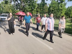 <b>优美赴盛夏 共叙新开展</b>