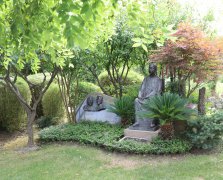 穿越时光的艺术传奇：致敬吴昌硕巨匠